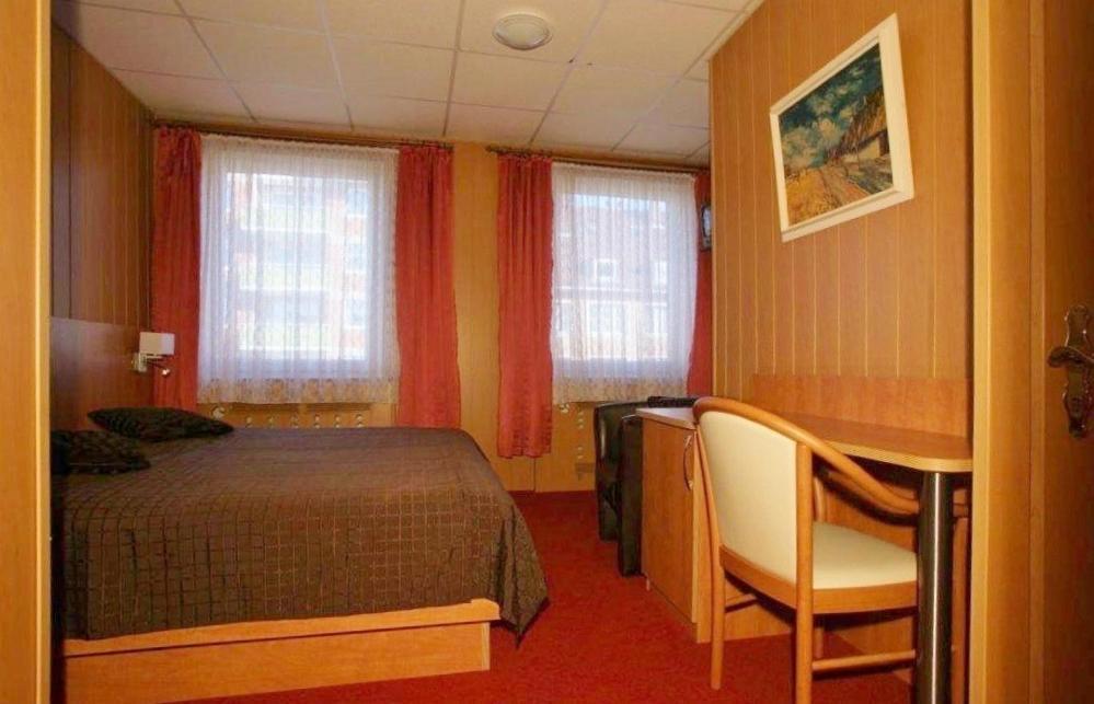 Hotel Elbinger Platz Бремерхафен Номер фото